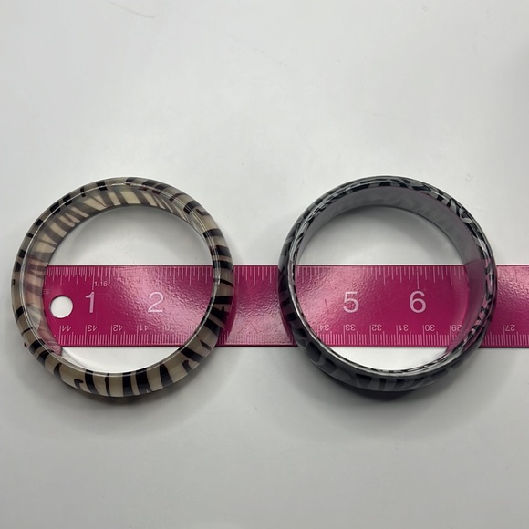 Two Animal Print Bangles | Gray & Silver | Brown & Cream - Picture 10 of 14